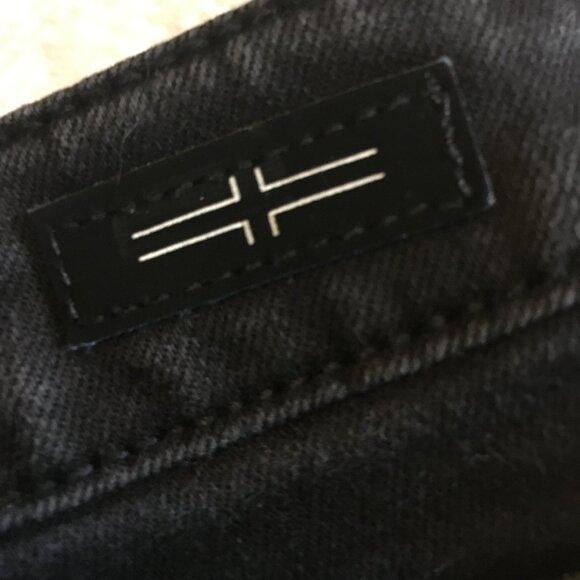 Liverpool Jeans Company Black Denim Straight Cut Jeans - Picture 6 of 14